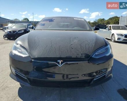 Черный Тесла Модель С, объемом двигателя 0 л и пробегом 128 тыс. км за 8900 $, фото 4 на Automoto.ua