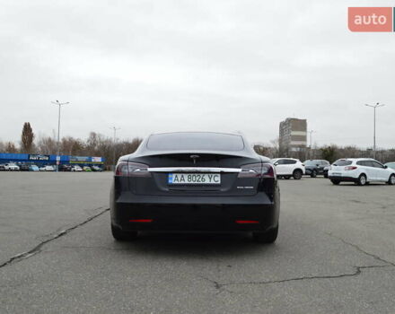 Черный Тесла Модель С, объемом двигателя 0 л и пробегом 110 тыс. км за 32999 $, фото 16 на Automoto.ua