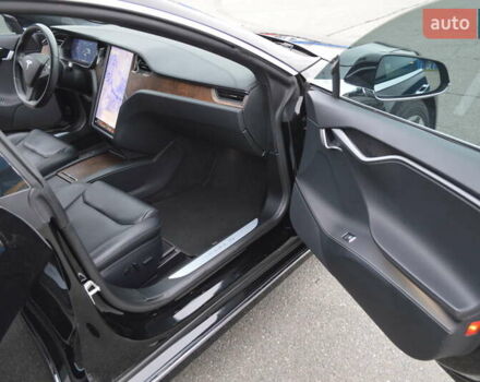 Черный Тесла Модель С, объемом двигателя 0 л и пробегом 110 тыс. км за 32999 $, фото 28 на Automoto.ua