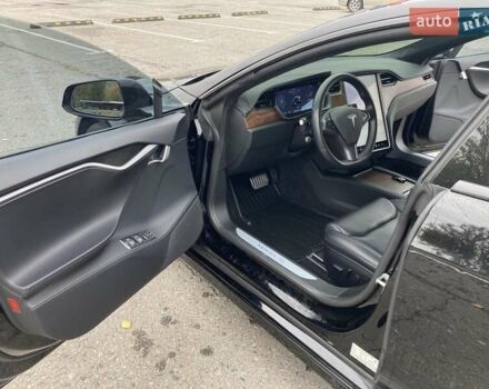 Чорний Тесла Модель С, об'ємом двигуна 0 л та пробігом 65 тис. км за 35500 $, фото 6 на Automoto.ua