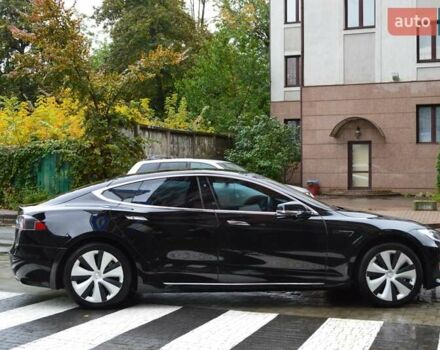 Чорний Тесла Модель С, об'ємом двигуна 0 л та пробігом 107 тис. км за 31999 $, фото 4 на Automoto.ua