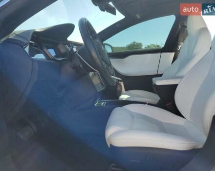 Черный Тесла Модель С, объемом двигателя 0 л и пробегом 128 тыс. км за 8900 $, фото 6 на Automoto.ua