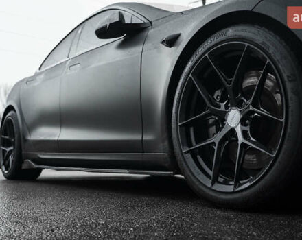 Чорний Тесла Модель С, об'ємом двигуна 0 л та пробігом 49 тис. км за 37900 $, фото 8 на Automoto.ua