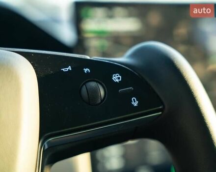 Чорний Тесла Модель С, об'ємом двигуна 0.5 л та пробігом 23 тис. км за 42500 $, фото 23 на Automoto.ua