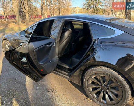 Черный Тесла Модель С, объемом двигателя 0 л и пробегом 45 тыс. км за 34900 $, фото 18 на Automoto.ua