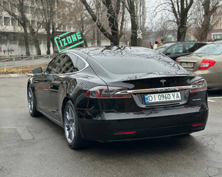 Чорний Тесла Модель С, об'ємом двигуна 0 л та пробігом 106 тис. км за 26900 $, фото 6 на Automoto.ua