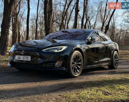 Черный Тесла Модель С, объемом двигателя 0 л и пробегом 45 тыс. км за 34900 $, фото 14 на Automoto.ua