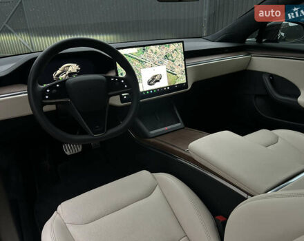 Черный Тесла Модель С, объемом двигателя 0 л и пробегом 77 тыс. км за 31500 $, фото 27 на Automoto.ua