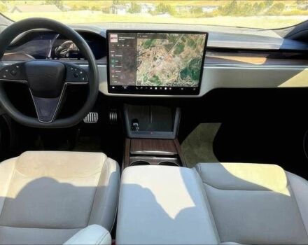 Черный Тесла Модель С, объемом двигателя 0 л и пробегом 16 тыс. км за 18500 $, фото 5 на Automoto.ua