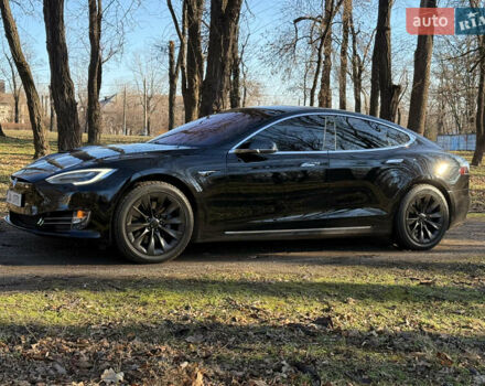 Черный Тесла Модель С, объемом двигателя 0 л и пробегом 45 тыс. км за 34900 $, фото 12 на Automoto.ua
