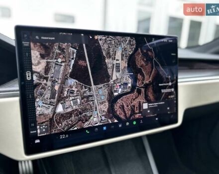 Черный Тесла Модель С, объемом двигателя 0 л и пробегом 42 тыс. км за 65555 $, фото 19 на Automoto.ua