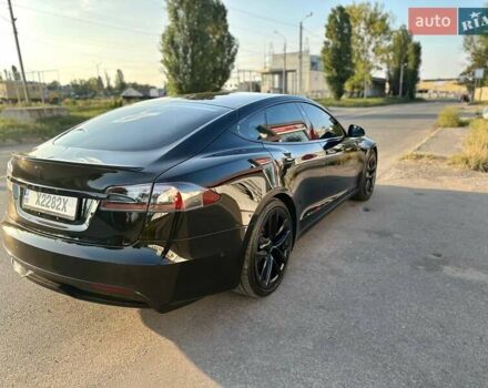 Черный Тесла Модель С, объемом двигателя 0 л и пробегом 65 тыс. км за 38000 $, фото 6 на Automoto.ua