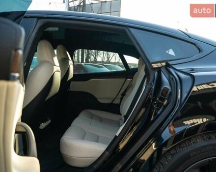 Чорний Тесла Модель С, об'ємом двигуна 0.5 л та пробігом 23 тис. км за 42500 $, фото 36 на Automoto.ua