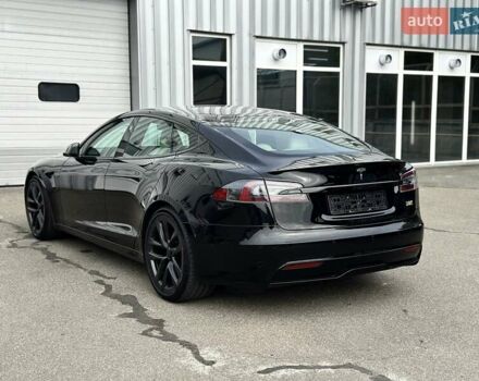 Черный Тесла Модель С, объемом двигателя 0 л и пробегом 42 тыс. км за 65555 $, фото 8 на Automoto.ua