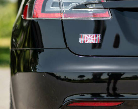 Черный Тесла Модель С, объемом двигателя 0 л и пробегом 25 тыс. км за 48000 $, фото 16 на Automoto.ua