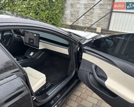 Черный Тесла Модель С, объемом двигателя 0 л и пробегом 118 тыс. км за 36500 $, фото 26 на Automoto.ua