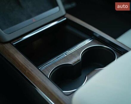 Чорний Тесла Модель С, об'ємом двигуна 0.5 л та пробігом 23 тис. км за 42500 $, фото 33 на Automoto.ua