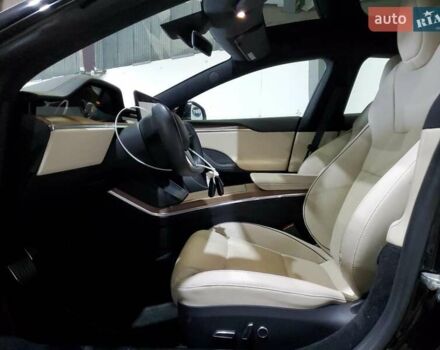 Черный Тесла Модель С, объемом двигателя 0 л и пробегом 8 тыс. км за 13800 $, фото 6 на Automoto.ua