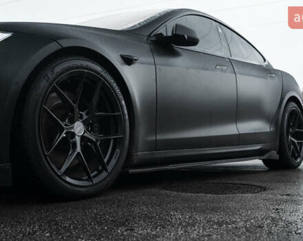 Чорний Тесла Модель С, об'ємом двигуна 0 л та пробігом 49 тис. км за 37900 $, фото 1 на Automoto.ua