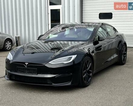 Черный Тесла Модель С, объемом двигателя 0 л и пробегом 42 тыс. км за 65555 $, фото 6 на Automoto.ua