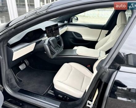 Чорний Тесла Модель С, об'ємом двигуна 0 л та пробігом 42 тис. км за 59900 $, фото 11 на Automoto.ua