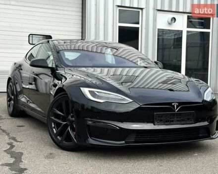 Черный Тесла Модель С, объемом двигателя 0 л и пробегом 42 тыс. км за 65555 $, фото 37 на Automoto.ua