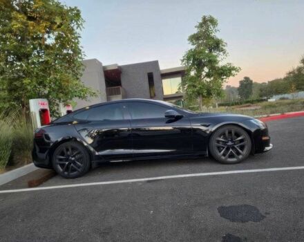 Черный Тесла Модель С, объемом двигателя 0 л и пробегом 18 тыс. км за 23900 $, фото 4 на Automoto.ua