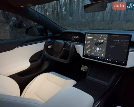 Черный Тесла Модель С, объемом двигателя 0 л и пробегом 32 тыс. км за 44000 $, фото 9 на Automoto.ua