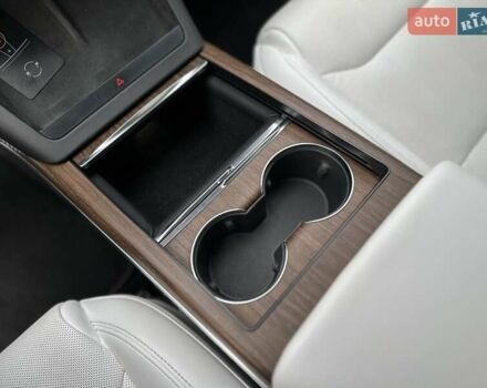 Черный Тесла Модель С, объемом двигателя 0 л и пробегом 65 тыс. км за 39990 $, фото 44 на Automoto.ua