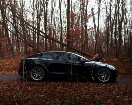 Черный Тесла Модель С, объемом двигателя 0 л и пробегом 32 тыс. км за 44000 $, фото 5 на Automoto.ua