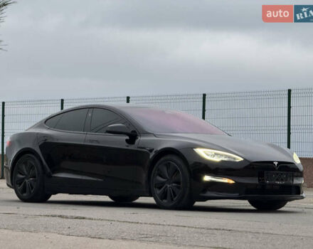 Черный Тесла Модель С, объемом двигателя 0 л и пробегом 42 тыс. км за 38900 $, фото 2 на Automoto.ua