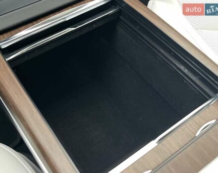 Черный Тесла Модель С, объемом двигателя 0 л и пробегом 65 тыс. км за 39990 $, фото 46 на Automoto.ua