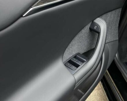 Черный Тесла Модель С, объемом двигателя 0 л и пробегом 45 тыс. км за 41500 $, фото 48 на Automoto.ua