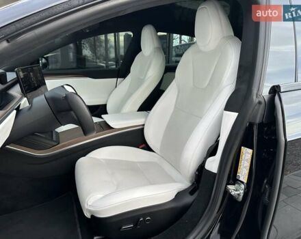 Черный Тесла Модель С, объемом двигателя 0 л и пробегом 65 тыс. км за 37999 $, фото 21 на Automoto.ua