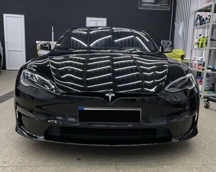 Черный Тесла Модель С, объемом двигателя 0 л и пробегом 45 тыс. км за 41500 $, фото 2 на Automoto.ua