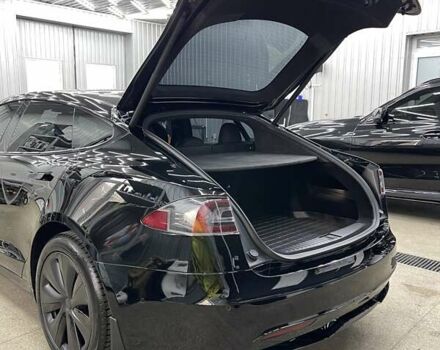 Черный Тесла Модель С, объемом двигателя 0 л и пробегом 45 тыс. км за 41500 $, фото 19 на Automoto.ua