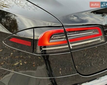 Черный Тесла Модель С, объемом двигателя 0 л и пробегом 65 тыс. км за 39990 $, фото 13 на Automoto.ua