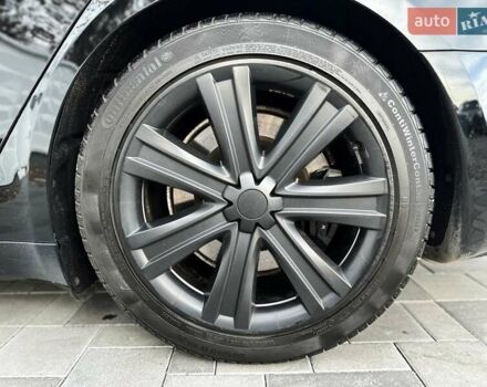 Черный Тесла Модель С, объемом двигателя 0 л и пробегом 65 тыс. км за 37999 $, фото 11 на Automoto.ua