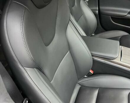 Черный Тесла Модель С, объемом двигателя 0 л и пробегом 45 тыс. км за 41500 $, фото 34 на Automoto.ua