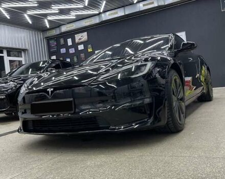 Черный Тесла Модель С, объемом двигателя 0 л и пробегом 45 тыс. км за 41500 $, фото 5 на Automoto.ua