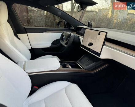 Черный Тесла Модель С, объемом двигателя 0 л и пробегом 55 тыс. км за 36500 $, фото 8 на Automoto.ua