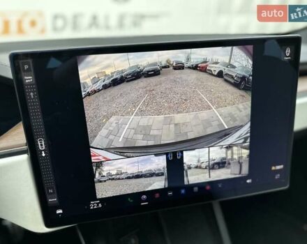 Черный Тесла Модель С, объемом двигателя 0 л и пробегом 65 тыс. км за 39990 $, фото 42 на Automoto.ua