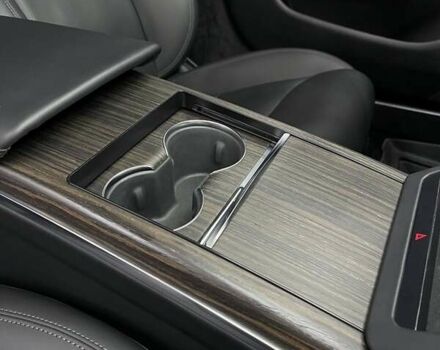 Черный Тесла Модель С, объемом двигателя 0 л и пробегом 45 тыс. км за 41500 $, фото 29 на Automoto.ua