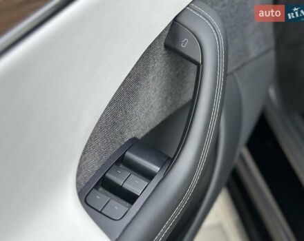 Черный Тесла Модель С, объемом двигателя 0 л и пробегом 65 тыс. км за 37999 $, фото 20 на Automoto.ua