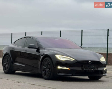 Черный Тесла Модель С, объемом двигателя 0 л и пробегом 42 тыс. км за 38900 $, фото 1 на Automoto.ua