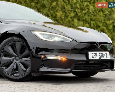 Черный Тесла Модель С, объемом двигателя 0 л и пробегом 1 тыс. км за 48600 $, фото 18 на Automoto.ua