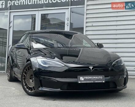 Черный Тесла Модель С, объемом двигателя 0 л и пробегом 4 тыс. км за 52500 $, фото 1 на Automoto.ua
