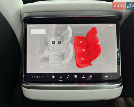 Черный Тесла Модель С, объемом двигателя 0 л и пробегом 1 тыс. км за 49600 $, фото 55 на Automoto.ua