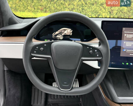 Черный Тесла Модель С, объемом двигателя 0 л и пробегом 1 тыс. км за 49600 $, фото 68 на Automoto.ua