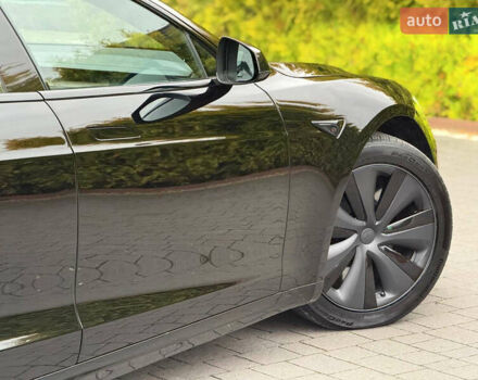 Черный Тесла Модель С, объемом двигателя 0 л и пробегом 1 тыс. км за 48600 $, фото 37 на Automoto.ua